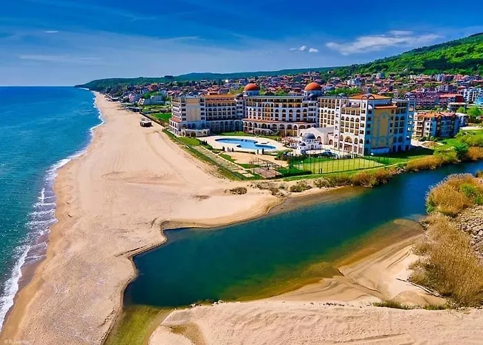 дани Апартамент *